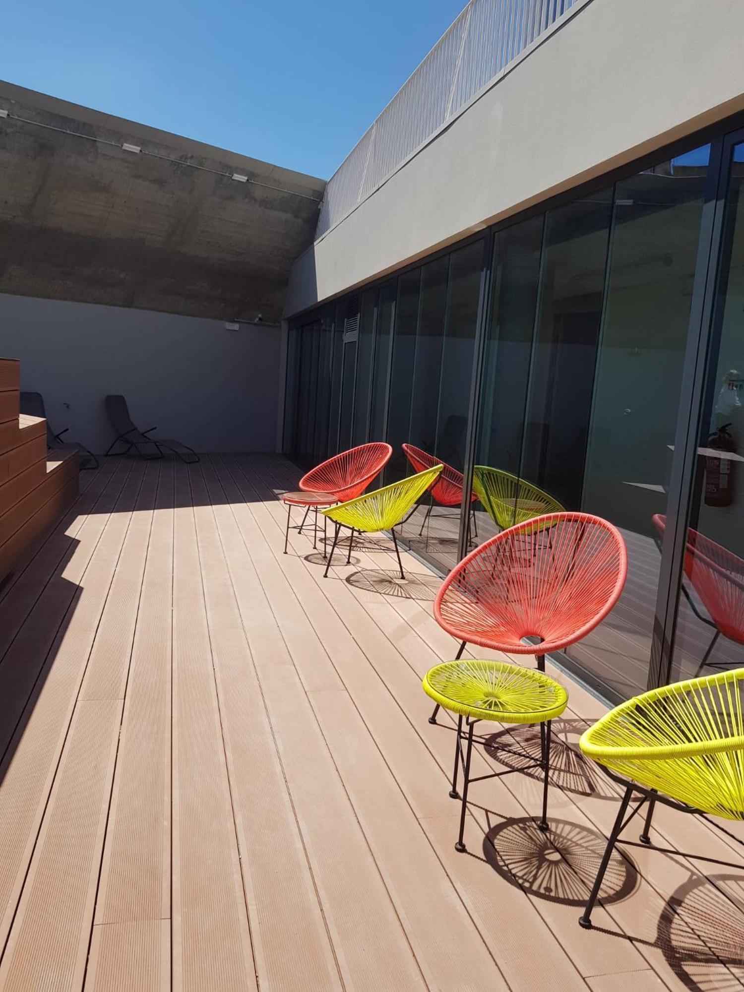 Studentville Central Lisbon Luaran gambar