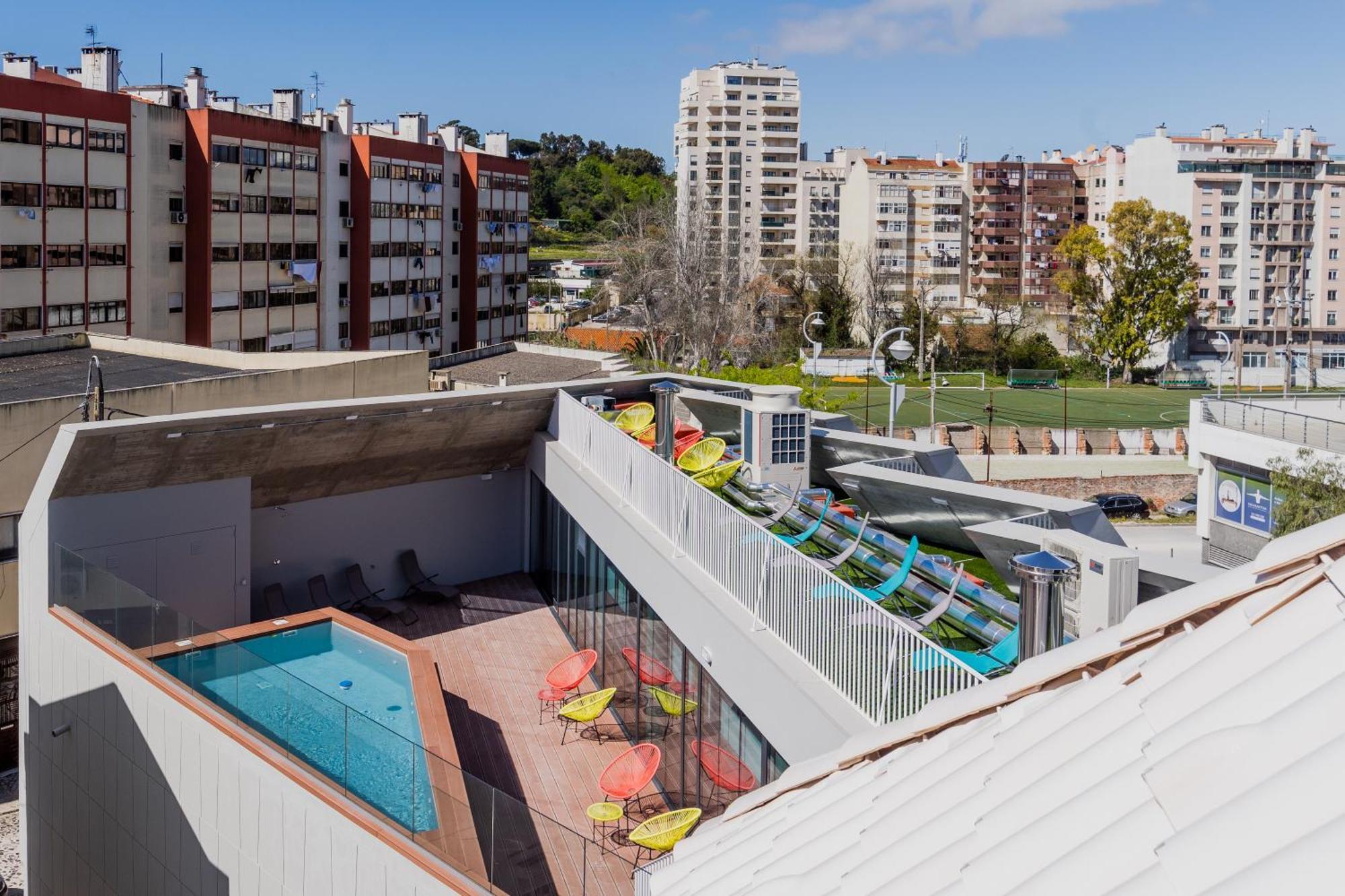 Studentville Central Lisbon Luaran gambar