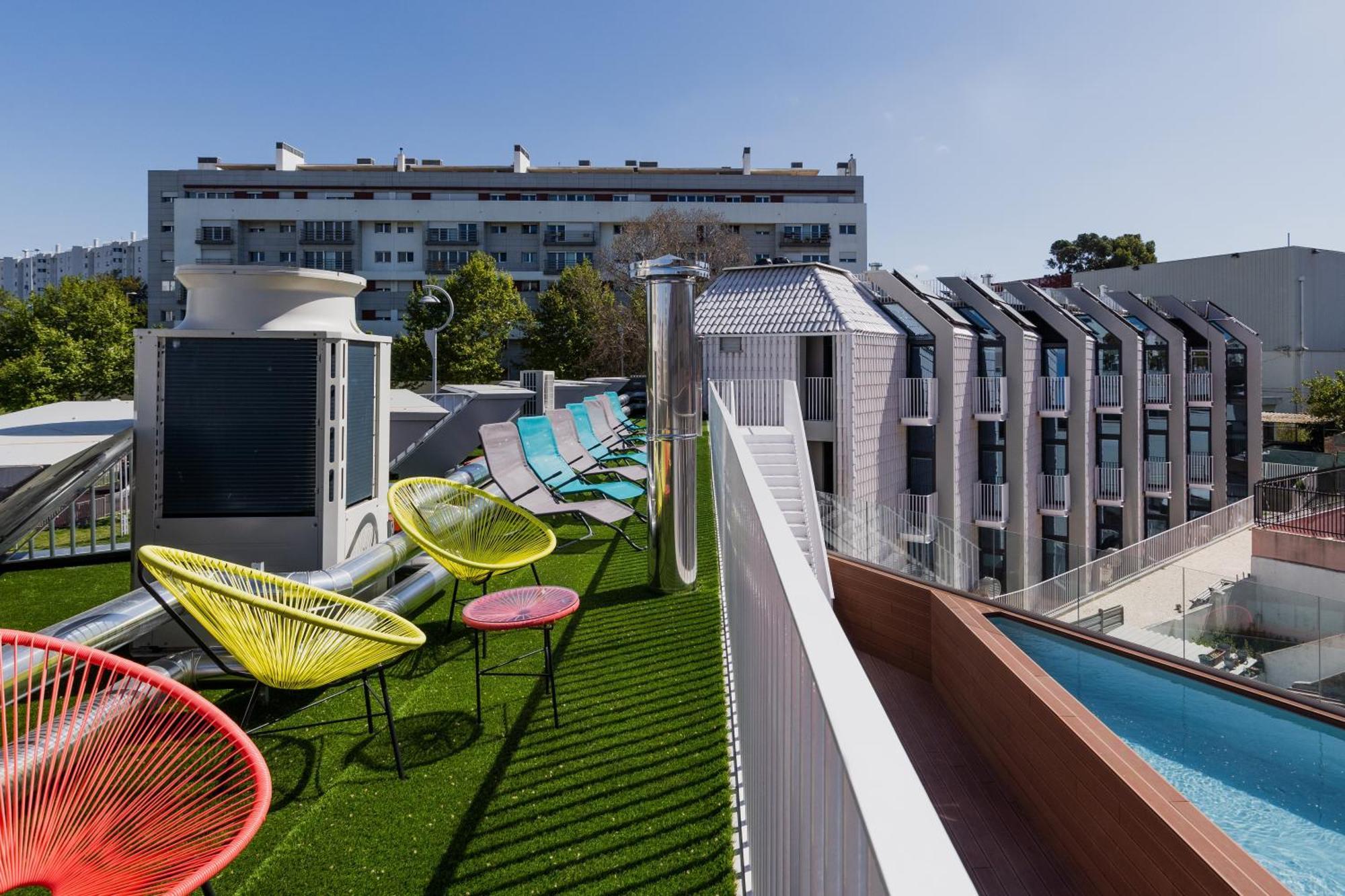 Studentville Central Lisbon Luaran gambar
